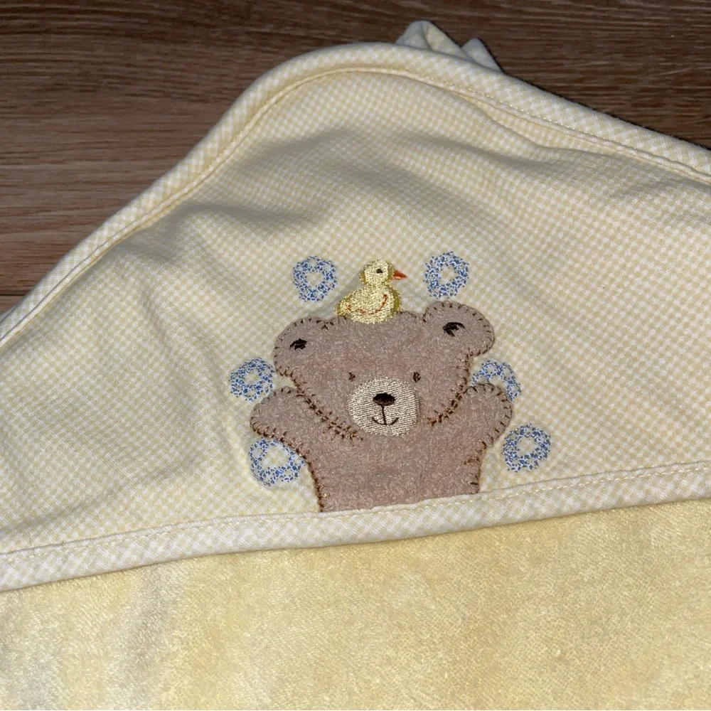 Vintage Carter’s Yellow Bear Baby Hooded Towel
